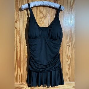 Sonnet Shores Women's Black Swim Dress One Piece Swimwear